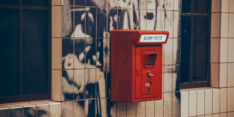 办公室人群的养生选择：草本配方保健酒如何缓解久坐导致的血液循环不畅